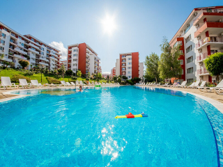 MARINA VIEW FORT BEACH - SWIMMING POOLS